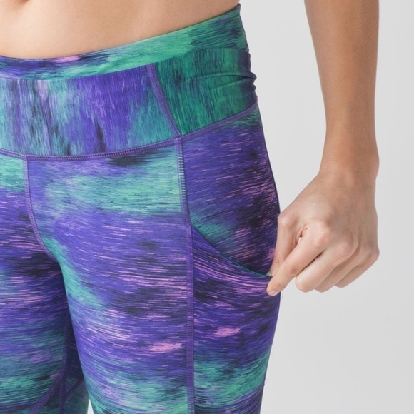 Lululemon Time to Shine high Waist Tight in Rio Nights Multi size 6 - Picture 8 of 16